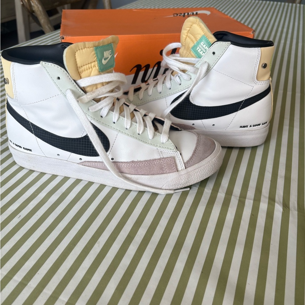 Nike High-Top Sneakers in White and Black
